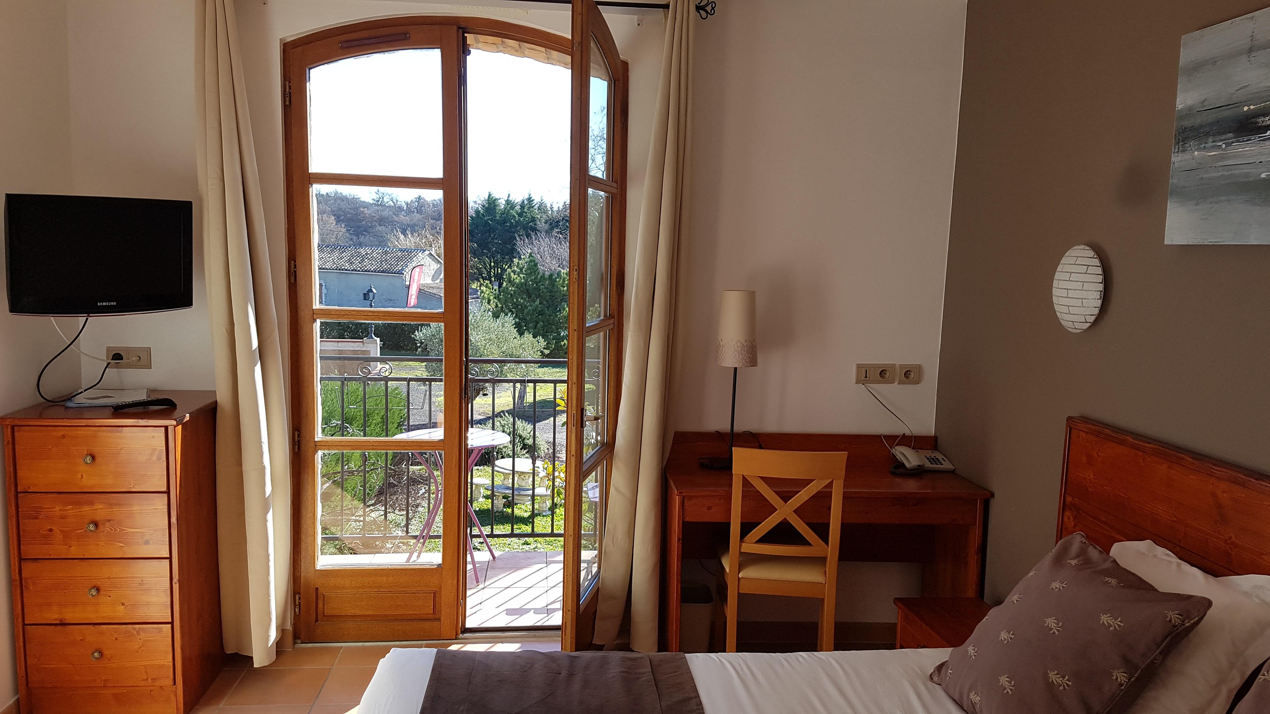 Logis Hotel Restaurant Le Mas De Mon Pere Saint-Jean-le-Centenier Εξωτερικό φωτογραφία