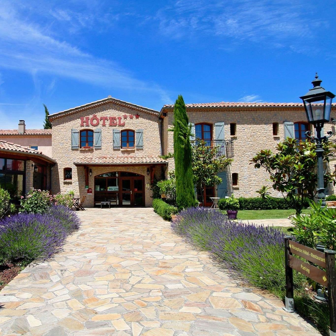 Logis Hotel Restaurant Le Mas De Mon Pere Saint-Jean-le-Centenier Εξωτερικό φωτογραφία