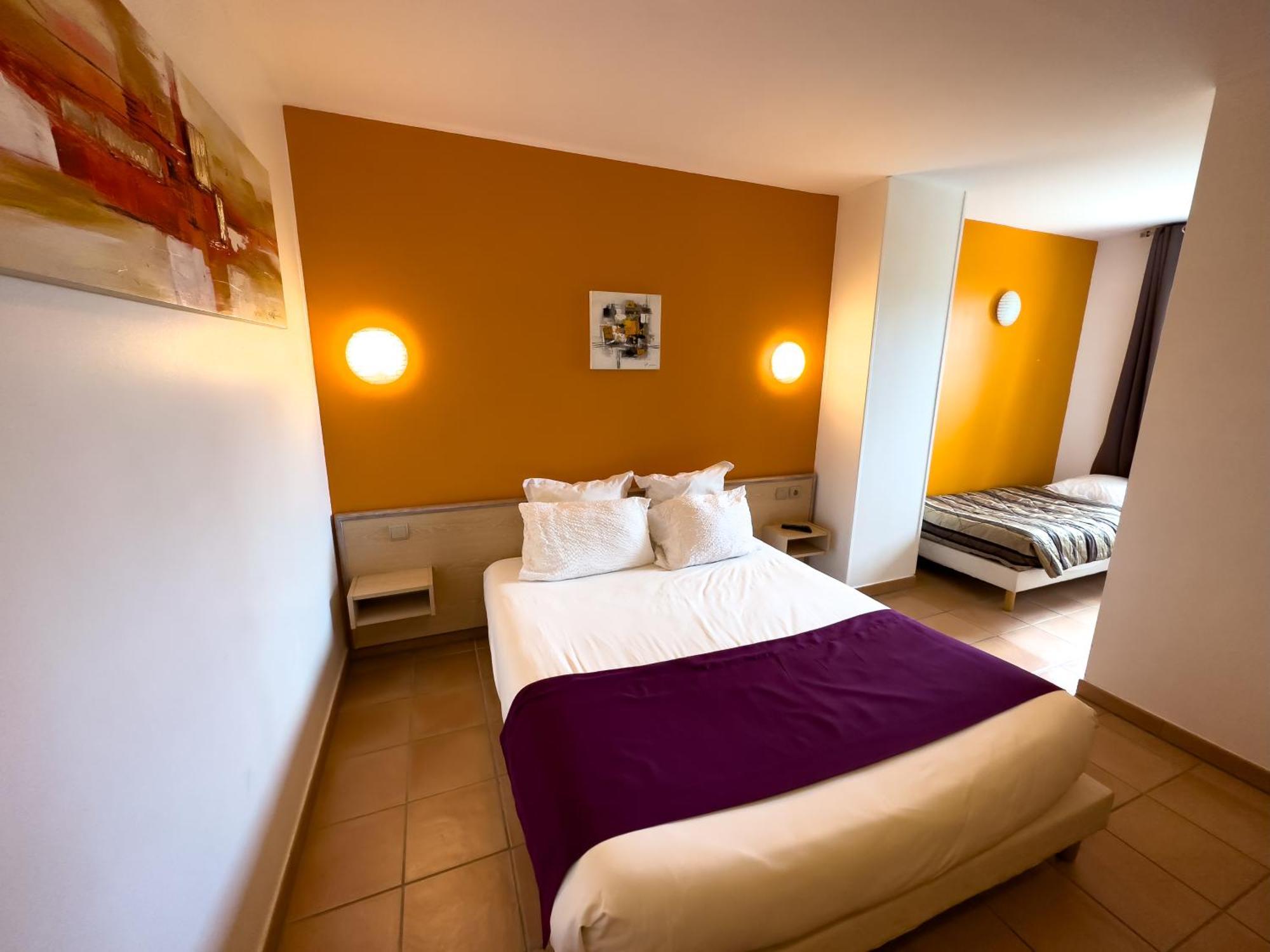 Logis Hotel Restaurant Le Mas De Mon Pere Saint-Jean-le-Centenier Εξωτερικό φωτογραφία