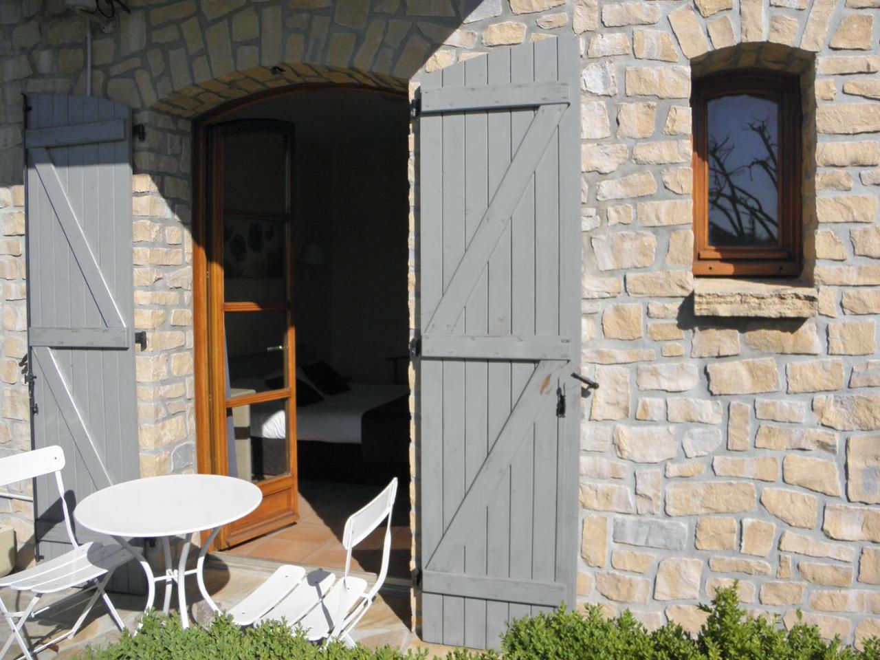 Logis Hotel Restaurant Le Mas De Mon Pere Saint-Jean-le-Centenier Εξωτερικό φωτογραφία